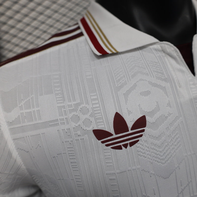 Arsenal 2025/26 Official Third Kit