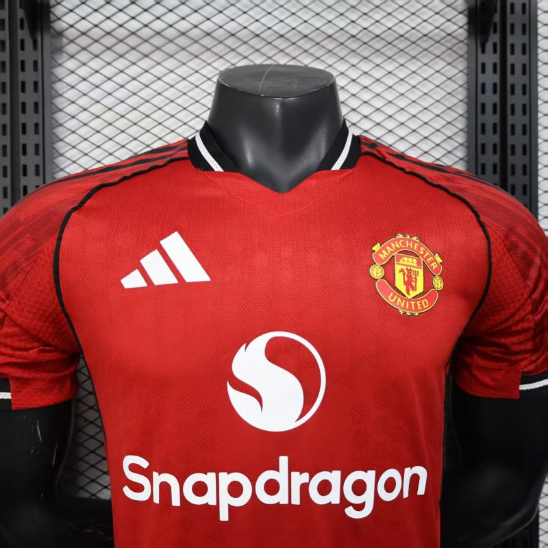 Manchester United 2025/26 Official Home Kit