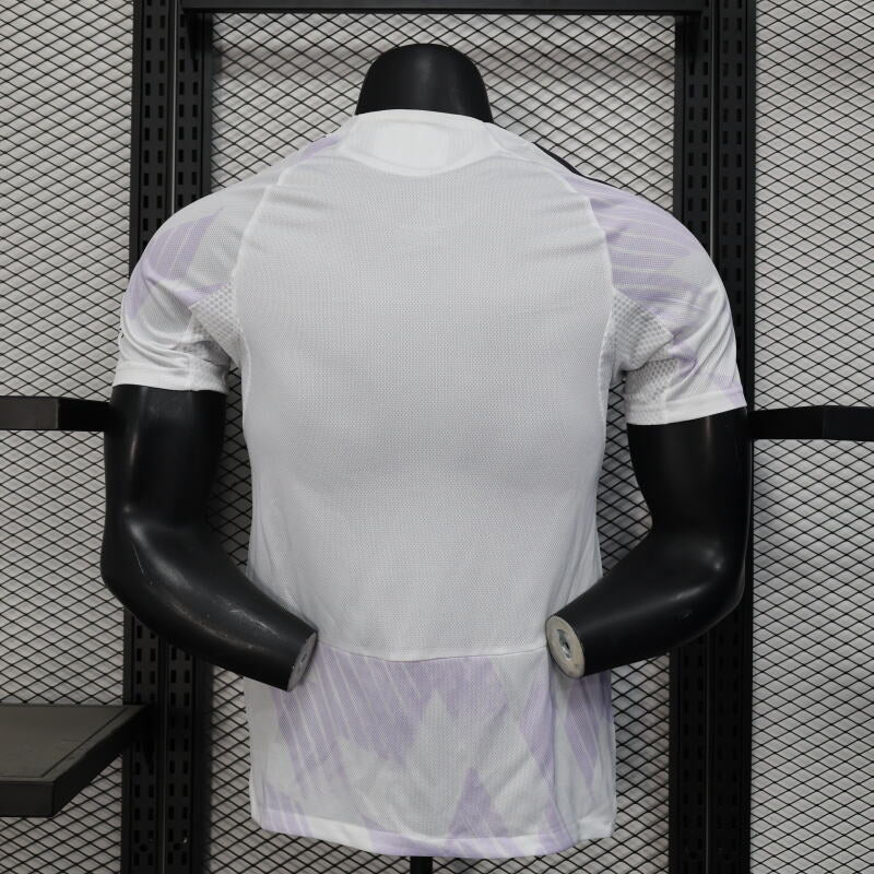 Manchester United 2025/26 Official Away Kit