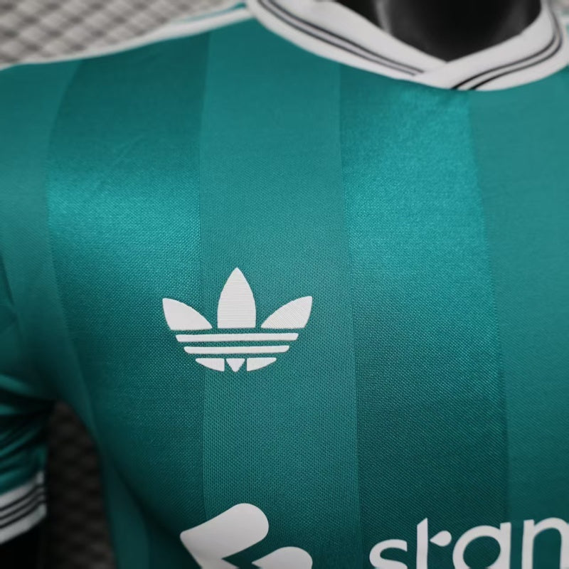 Liverpool FC 2025/26 Official Third Kit