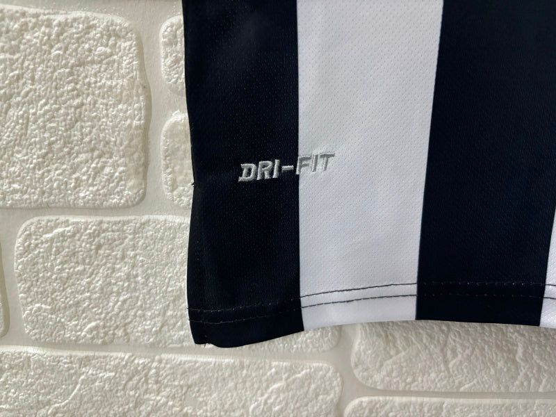 Juventus FC 2014/15 Retro Home Kit