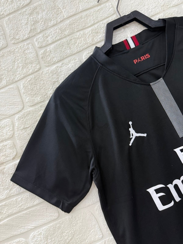Paris Saint-Germain 2018/19 Retro Third Kit