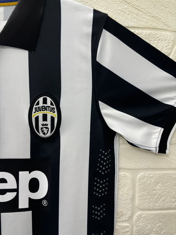Juventus FC 2014/15 Retro Home Kit