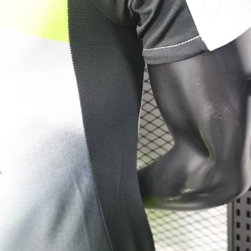 Borussia Dortmund 2025/26 Official Away Kit