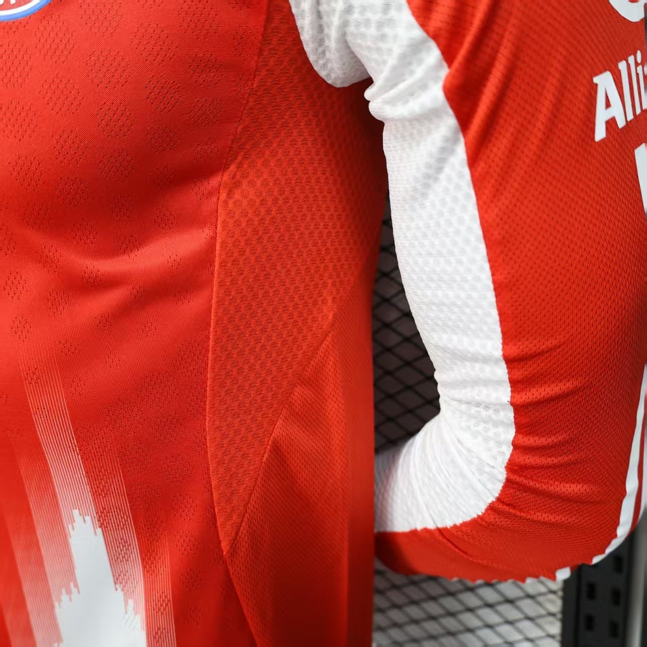 FC Bayern Munich 2025/26 Official Home Kit