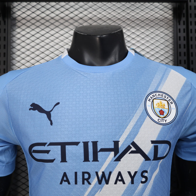 Manchester City 2025/26 Official Home Kit
