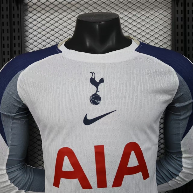 Tottenham Hotspurs 2025/26 Official Home Kit