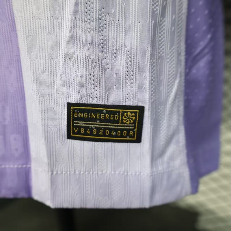 Brighton & Hove Albion 2025/26 Official Away Kit