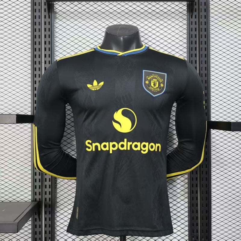 Manchester United 2025/26 Official Third Kit