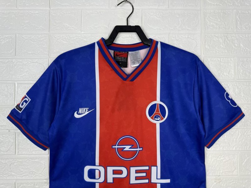 Paris Saint-Germain 1995/96 Retro Home Kit