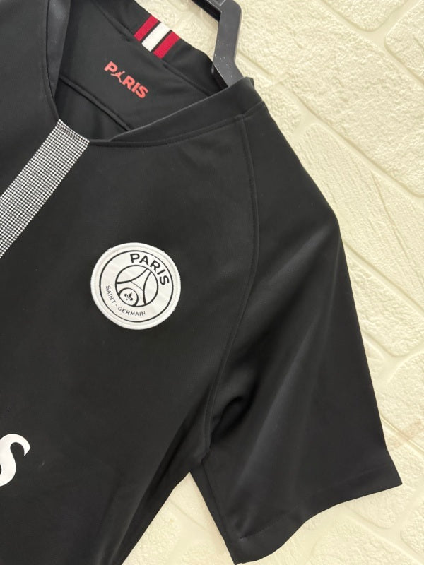 Paris Saint-Germain 2018/19 Retro Third Kit