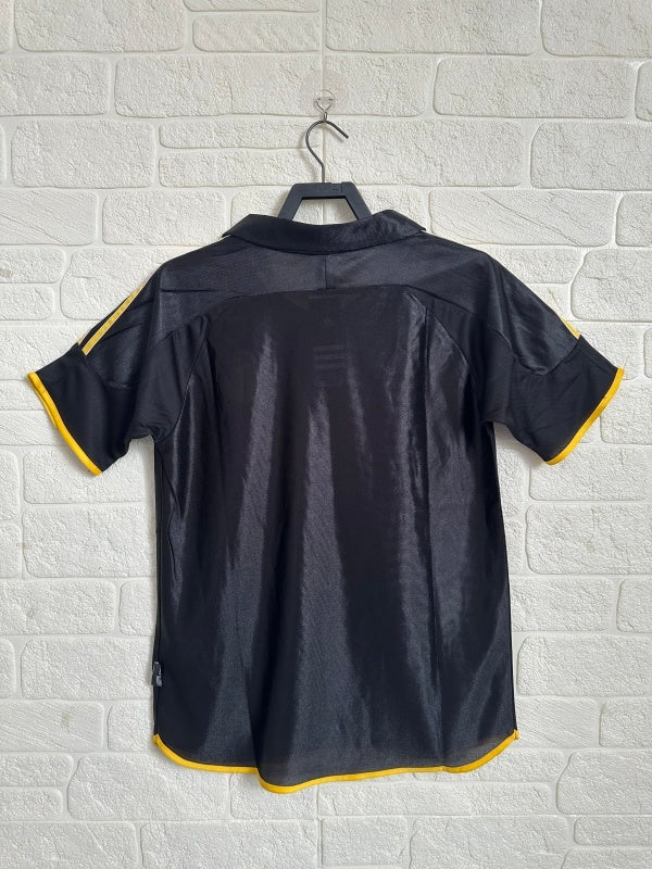 Real Madrid 1999/00 Retro Away Kit